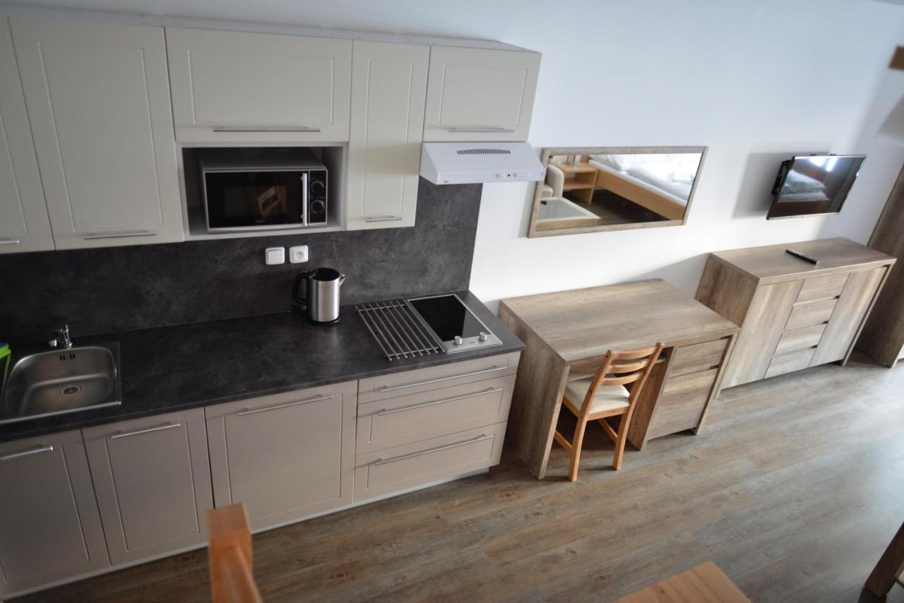 Ubytovani Skipot Apartment Potucky Екстериор снимка